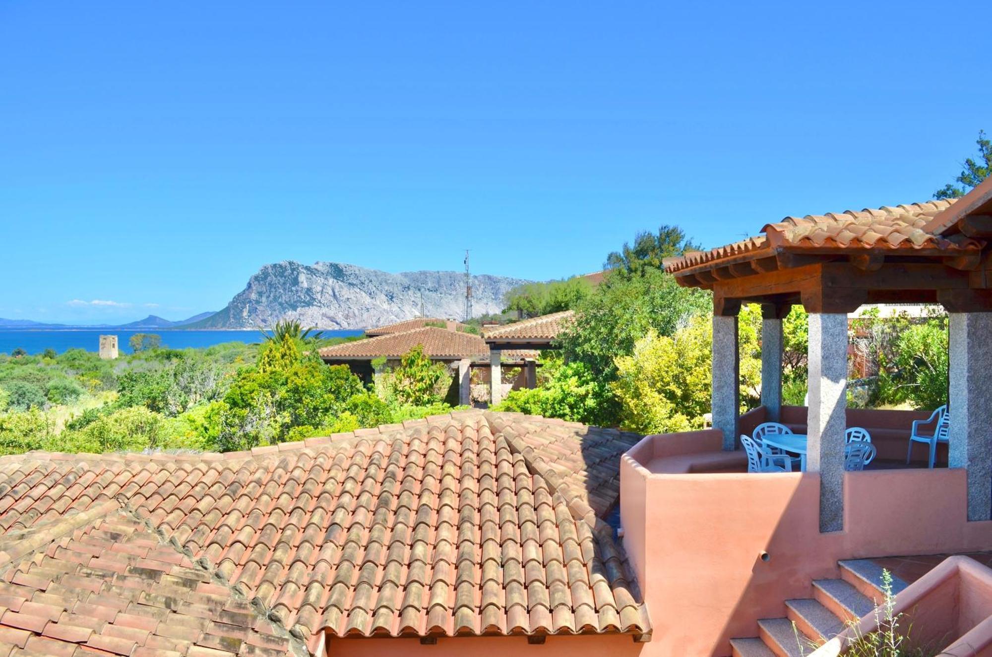Iss Travel, Panoramic Coda Cavallo Cottages - 10 Km From San Teodoro San Teodoro  Exterior photo