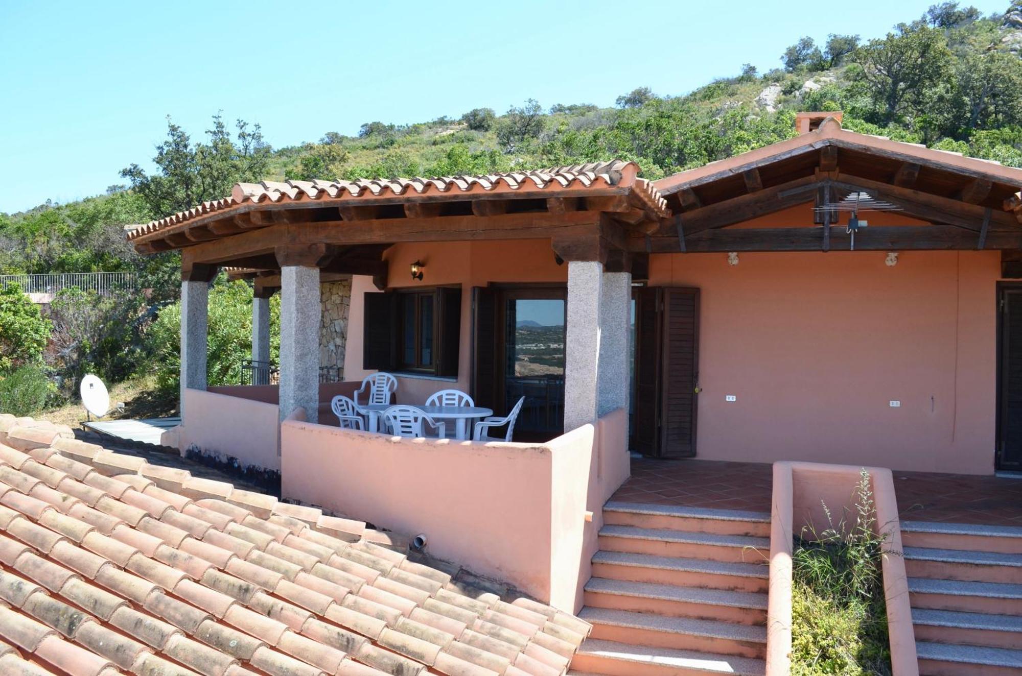 Iss Travel, Panoramic Coda Cavallo Cottages - 10 Km From San Teodoro San Teodoro  Exterior photo